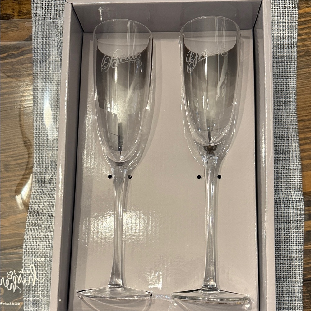 Sophisticated Clear Champagne Flutes by Unknown Brand